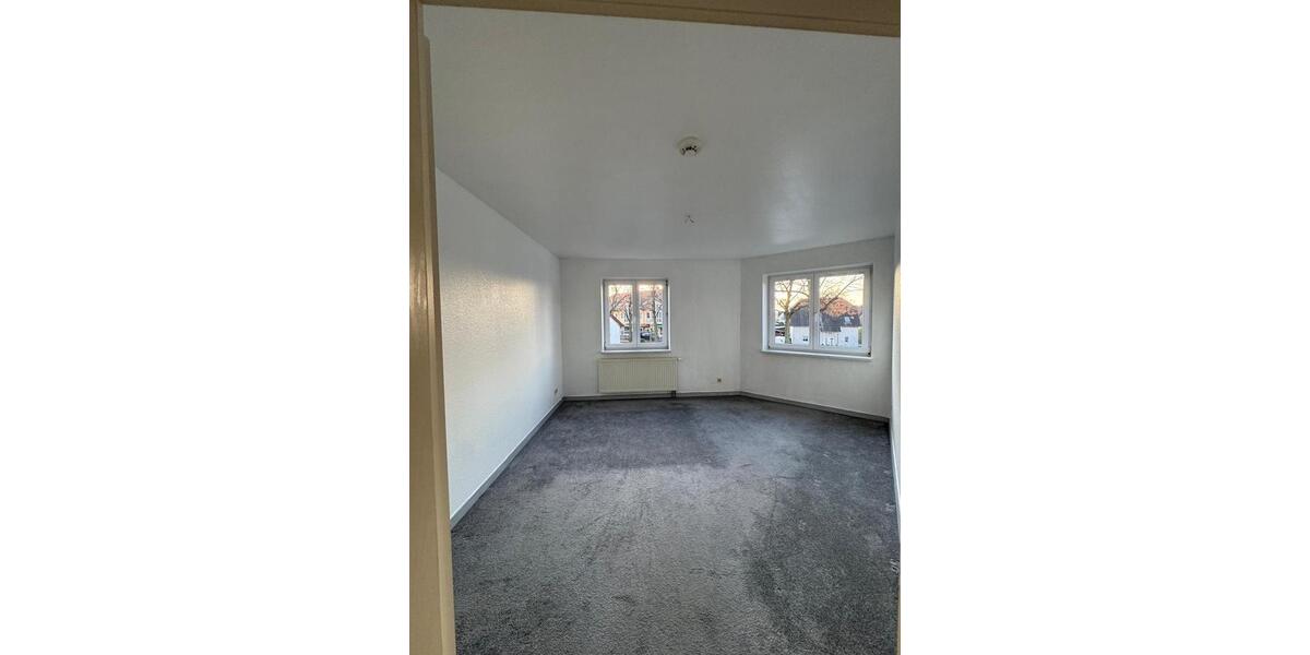 Etagenwohnung Schönefeld - 3 Zimmer, 84 m&sup2;, 1.087&euro; | Angebot:24827634