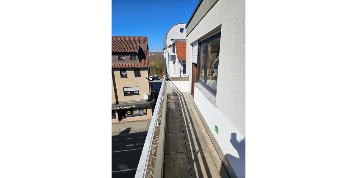 Etagenwohnung Herrenberg - 5 Zimmer, 26 m&sup2;, 700&euro; | Angebot:25990830