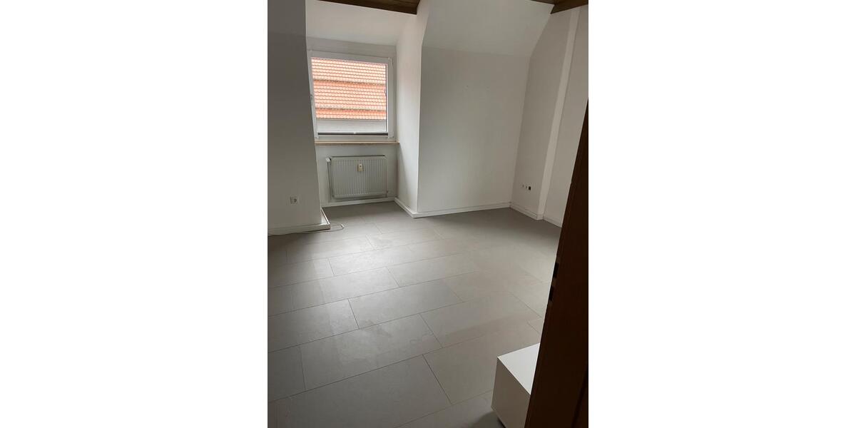 Hochparterre Waidhaus - 2 Zimmer, 76 m&sup2;, 600&euro; | Angebot:26416496