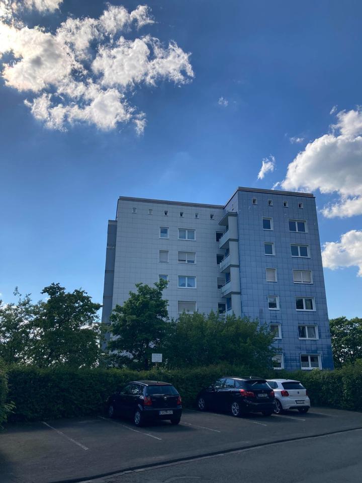 Freundliche 2-Zimmer-Wohnung mit Balkon und Einbauküche in Siegen