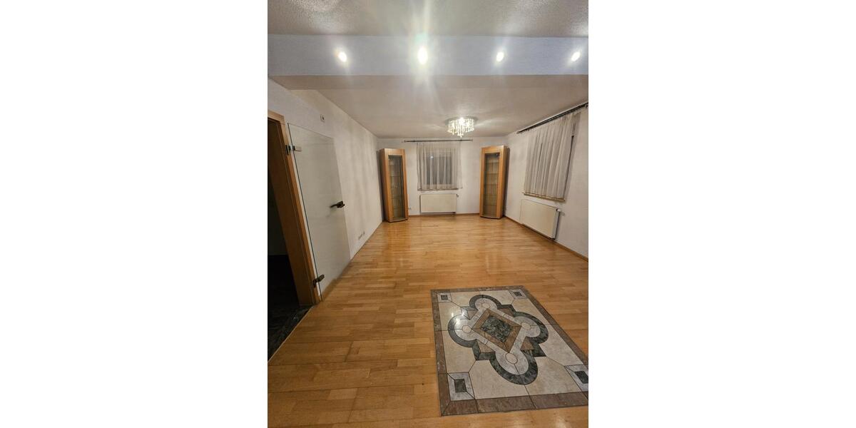 Maisonettenwohnung Blaustein - 4 Zimmer, 100 m&sup2;, 1.150&euro; | Angebot:26697076