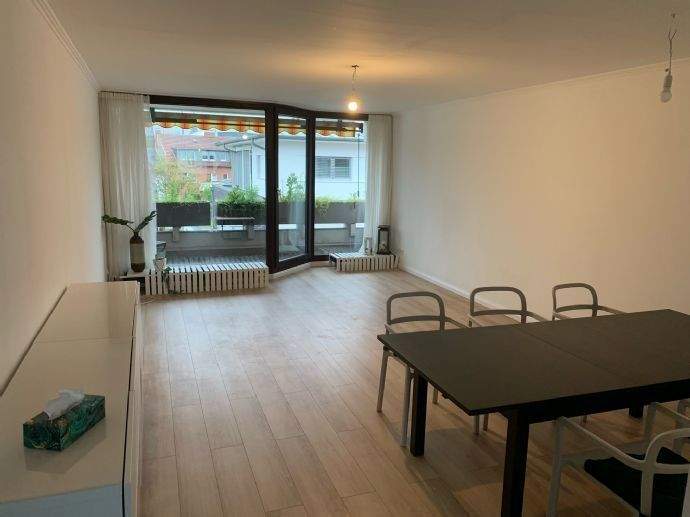 Etagenwohnung Moers Moers-Mitte - 3 Zimmer, 85 m&sup2;, 930&euro; | Angebot:25928256