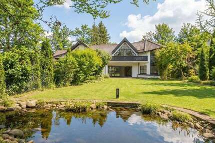 Haus Grünwald - 7 Zimmer, 328 m&sup2;, 7.900&euro; | Angebot:25771800