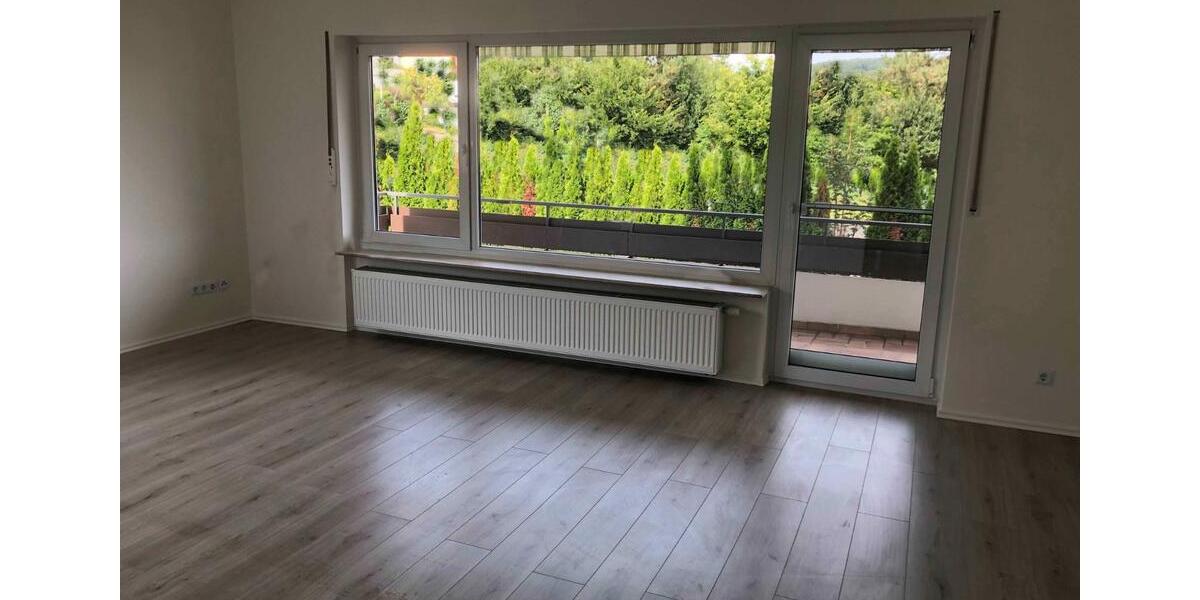 Sehr schöne 3-Zimmer Wohnung Erstbezug nach Renov. 3 zimmer