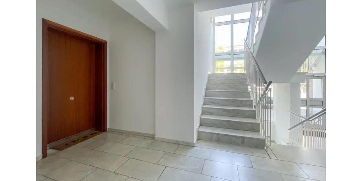 Erdgeschoßwohnung Offenbach am Main - 2 Zimmer, 68 m&sup2;, 1.200&euro; | Angebot:25905269