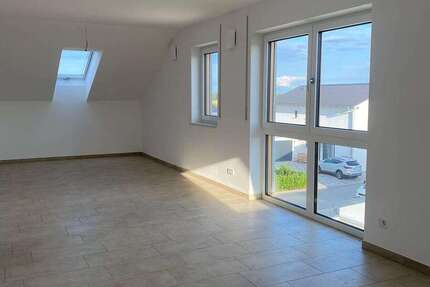 Wohnung Barbing - 2 Zimmer, 70 m&sup2;, 815&euro; | Angebot:24691770