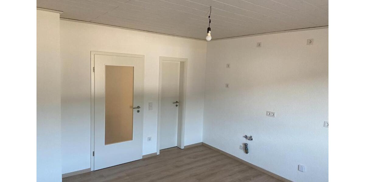 Erdgeschoßwohnung Sinntal - 3 Zimmer, 90 m&sup2;, 850&euro; | Angebot:26380071