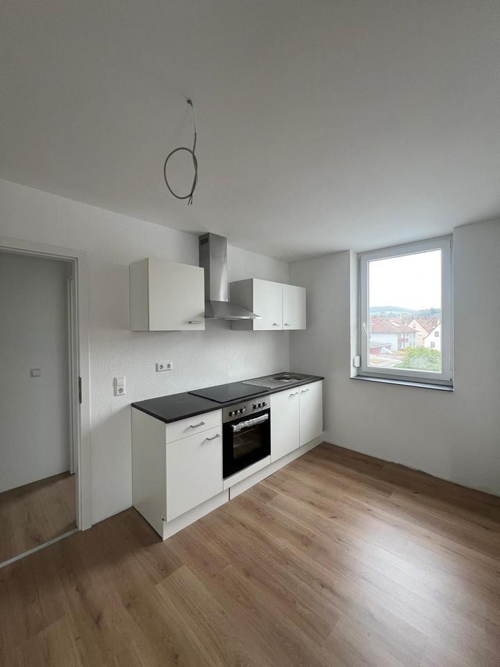 Erstbezug 1,5 Zimmer DG Wohnung in HN Mitte zimmer