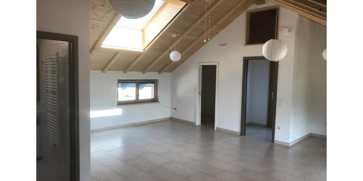 Etagenwohnung Wallerfing - 1 Zimmer, 53 m&sup2;, 520&euro; | Angebot:26565048