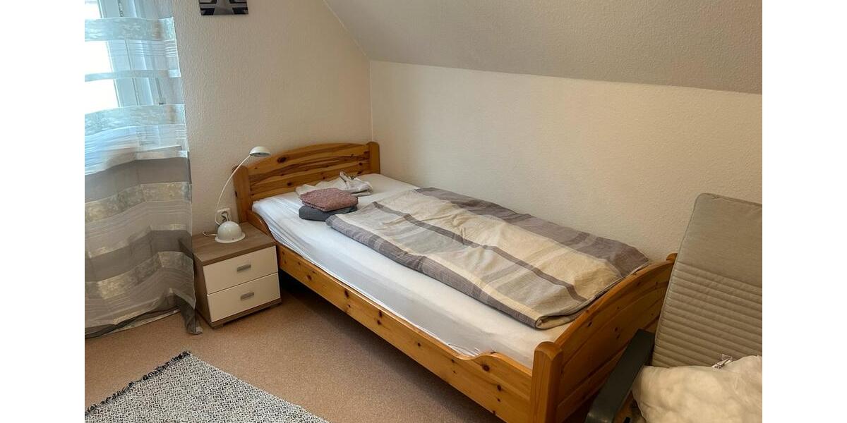 Wohnen auf Zeit Bad Laasphe - 1 Zimmer, 21 m&sup2;, 15&euro; | Angebot:25833681