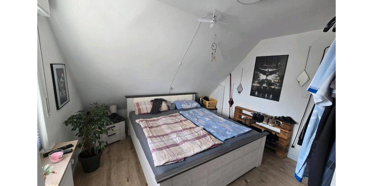 Dachgeschoßwohnung Warstein - 3 Zimmer, 76 m&sup2;, 650&euro; | Angebot:26704156