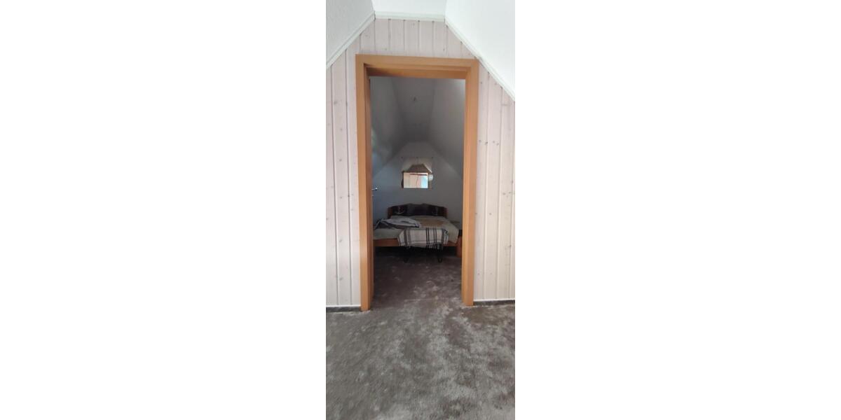 Dachgeschoßwohnung Alfeld (Leine) - 4 Zimmer, 92 m&sup2;, 700&euro; | Angebot:26562603
