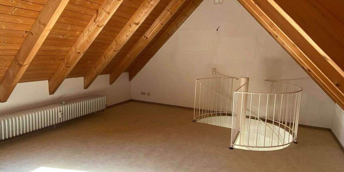 Etagenwohnung Forchheim - 3 Zimmer, 61 m&sup2;, 610&euro; | Angebot:26037021