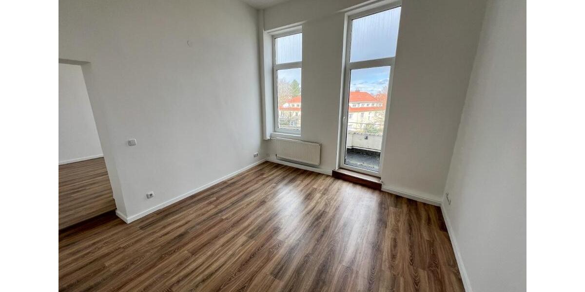 Etagenwohnung Bremerhaven Mitte - 4 Zimmer, 104 m&sup2;, 850&euro; | Angebot:26099646