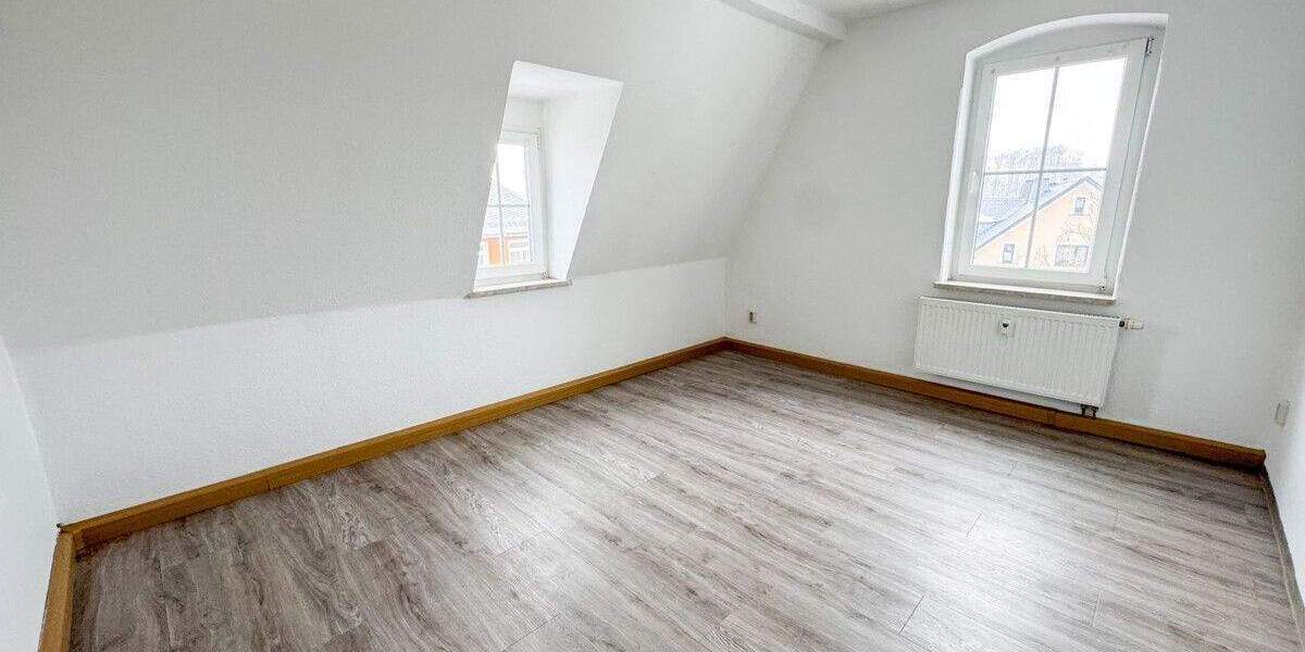 Etagenwohnung Grünhain-Beierfeld Beierfeld - 5 Zimmer, 105 m&sup2;, 650&euro; | Angebot:24779028