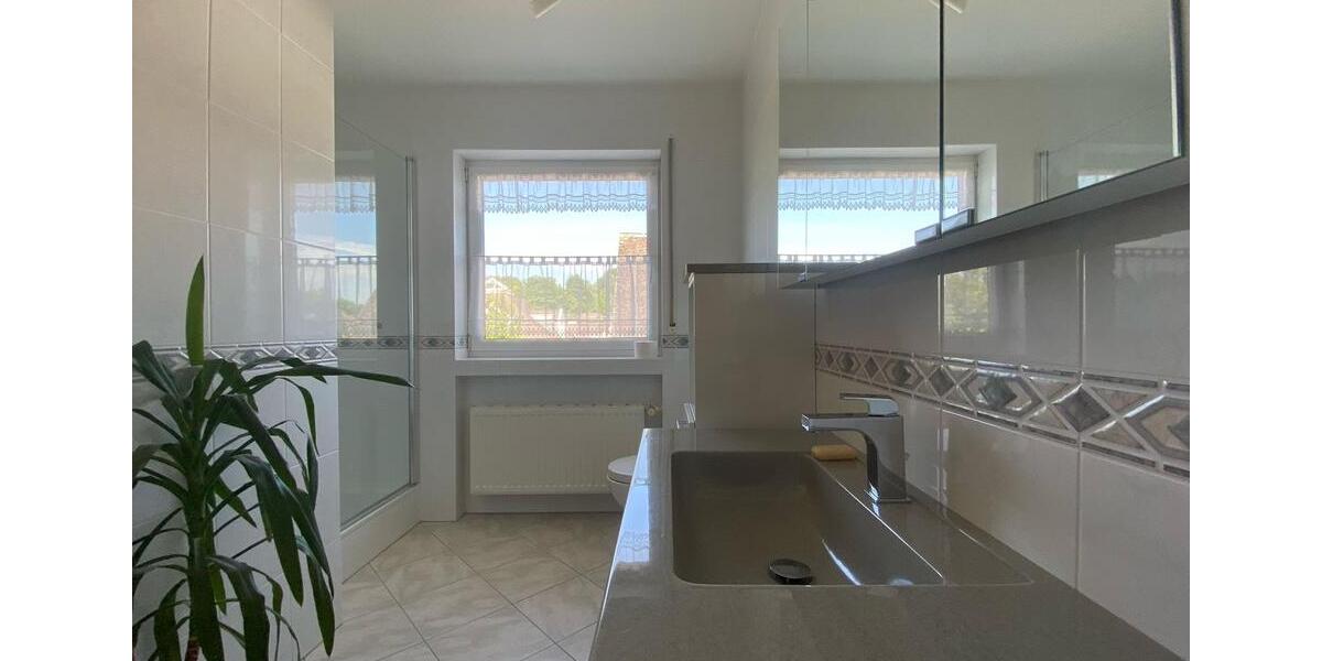 Einfamilienhaus Nentershausen - 4 Zimmer, 129 m&sup2;, 1.400&euro; | Angebot:26650102