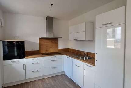 Wohnung Mühldorf a. Inn - 3 Zimmer, 89 m&sup2;, 1.020&euro; | Angebot:26061038