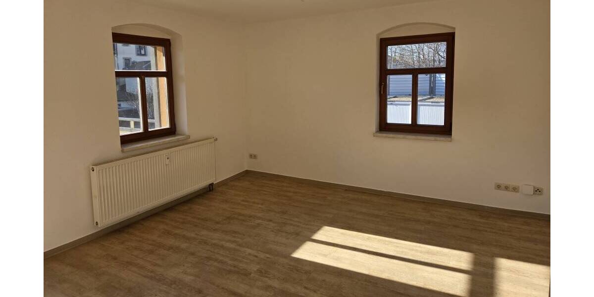 Etagenwohnung Freital - 2 Zimmer, 45 m&sup2;, 495&euro; | Angebot:26687644