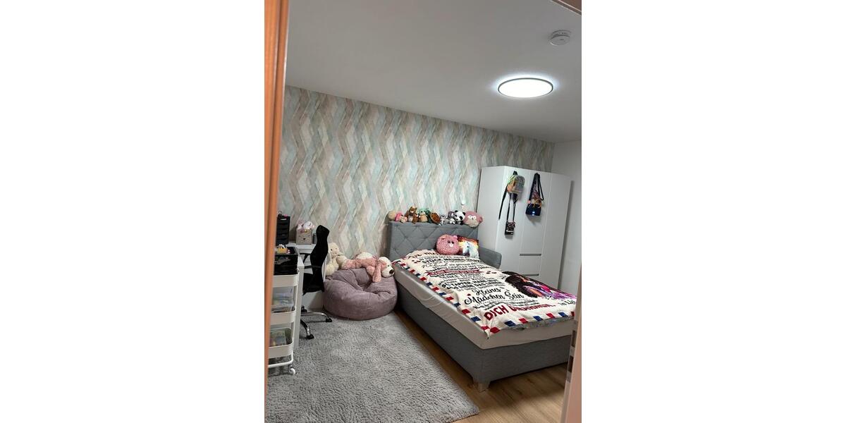 Erdgeschoßwohnung Rahden - 5 Zimmer, 136 m&sup2;, 1.100&euro; | Angebot:26019184
