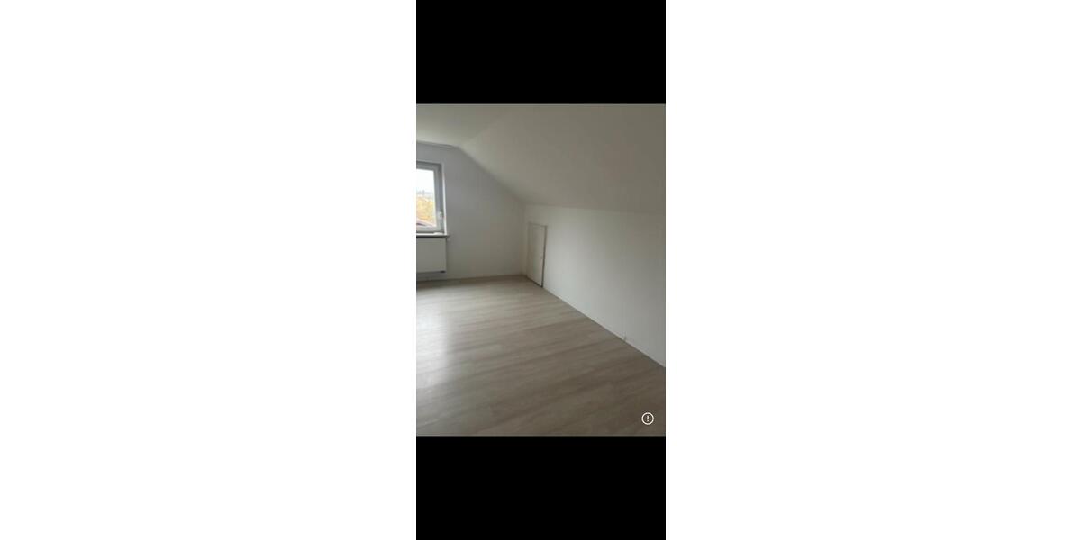 Dachgeschoßwohnung Ellzee - 3 Zimmer, 75 m&sup2;, 800&euro; | Angebot:25866727