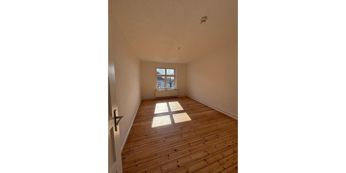 Etagenwohnung Wittenberge - 3 Zimmer, 71 m&sup2;, 535&euro; | Angebot:25790256