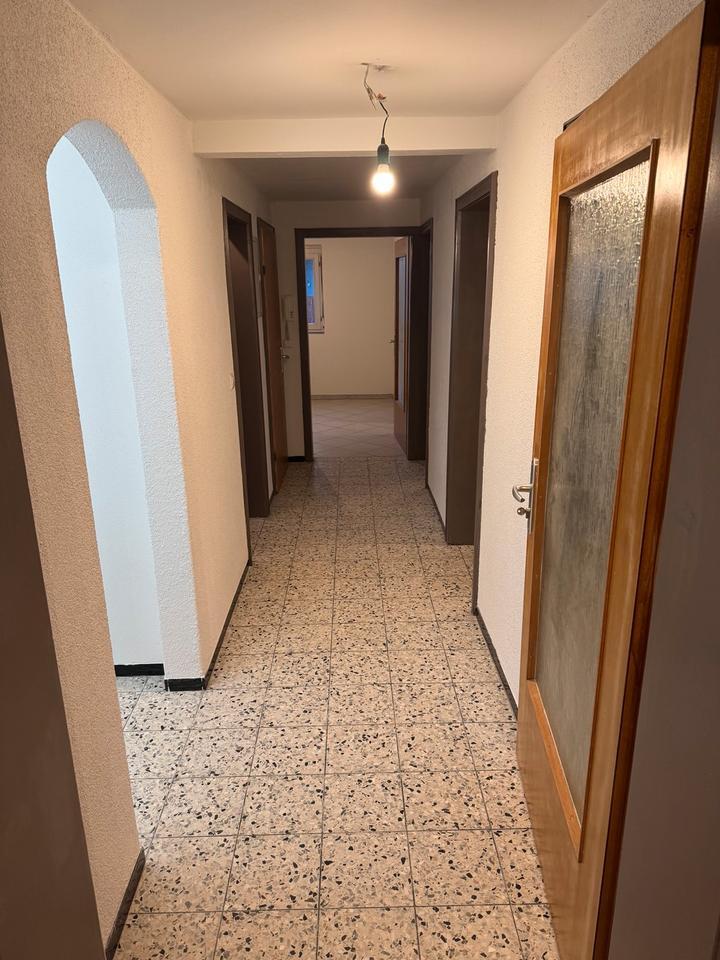 Helle 3-Zimmer Wohnung(80qm) Zentral in Stimpfach (Erdgeschoss)