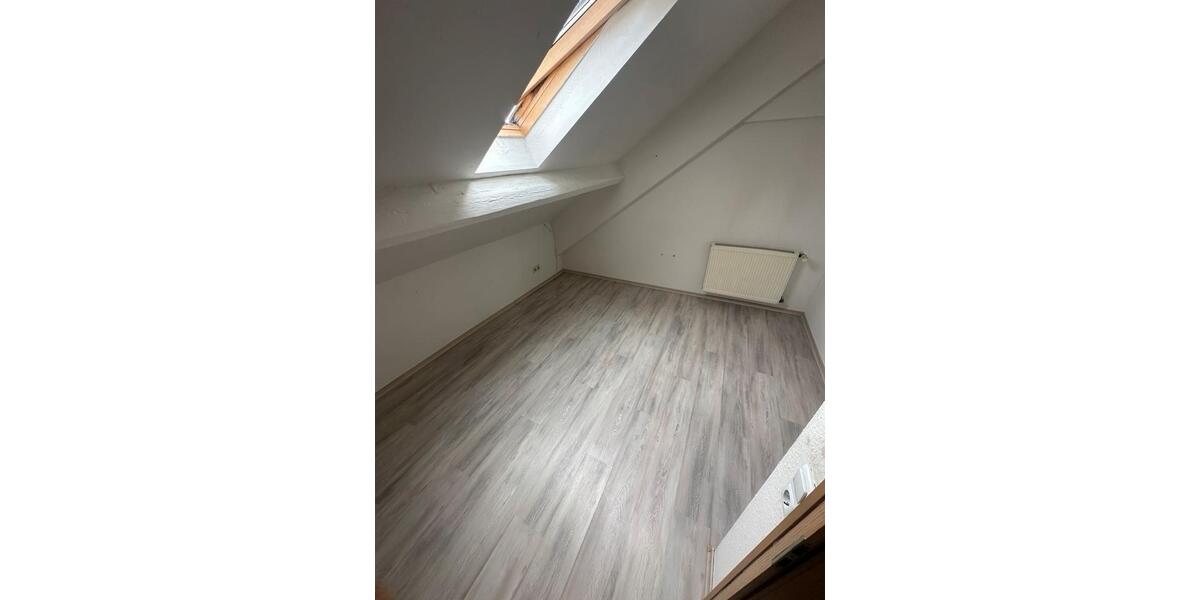 Etagenwohnung Marienheide - 5 Zimmer, 90 m&sup2;, 880&euro; | Angebot:26532284