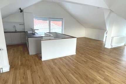 Wohnung zum Mieten in Frankfurt am Main 2.350 € 145 m² 3 zimmer