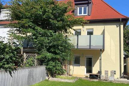 Haus Forchheim - 3 Zimmer, 105 m&sup2;, 1.350&euro; | Angebot:24367402