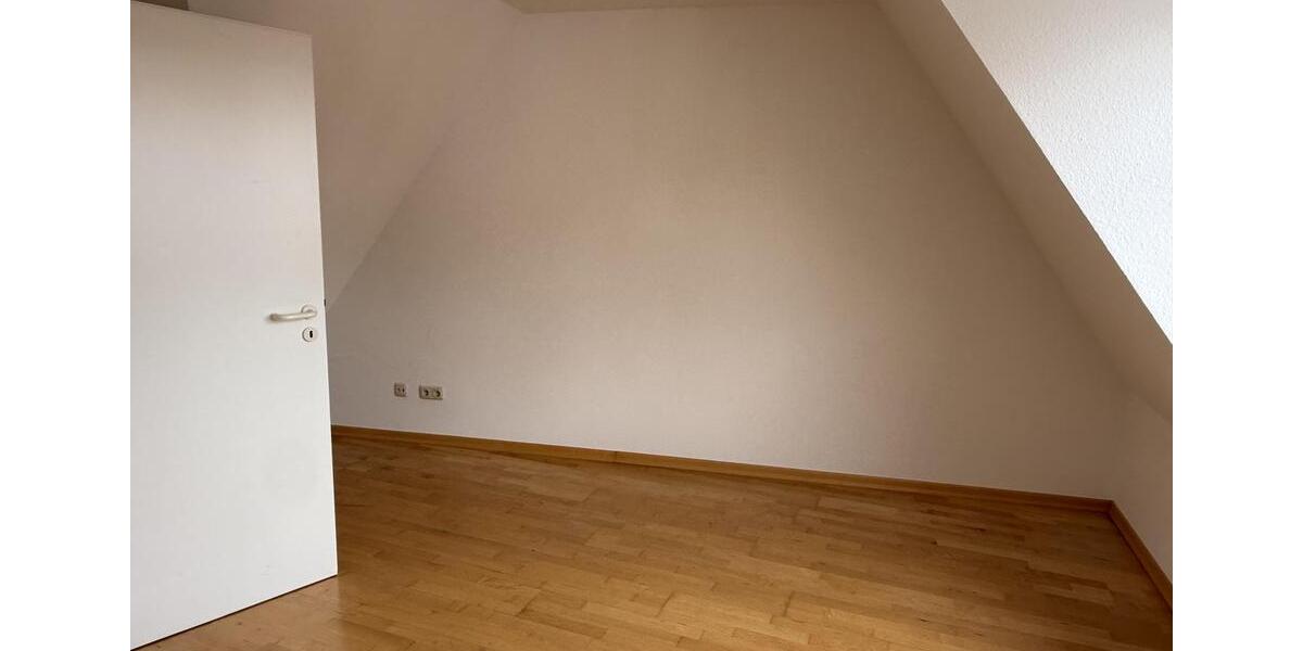 Maisonettenwohnung Hofheim am Taunus - 3 Zimmer, 97 m&sup2;, 1.200&euro; | Angebot:26198029