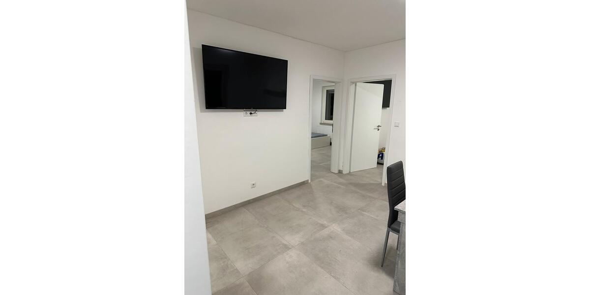 Wohnen auf Zeit Gütersloh Kattenstroth - 18 Zimmer, 400 m&sup2;, 22&euro; | Angebot:19155421