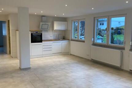 Wohnung Dettingen an der Erms - 3 Zimmer, 76 m&sup2;, 870&euro; | Angebot:26640257