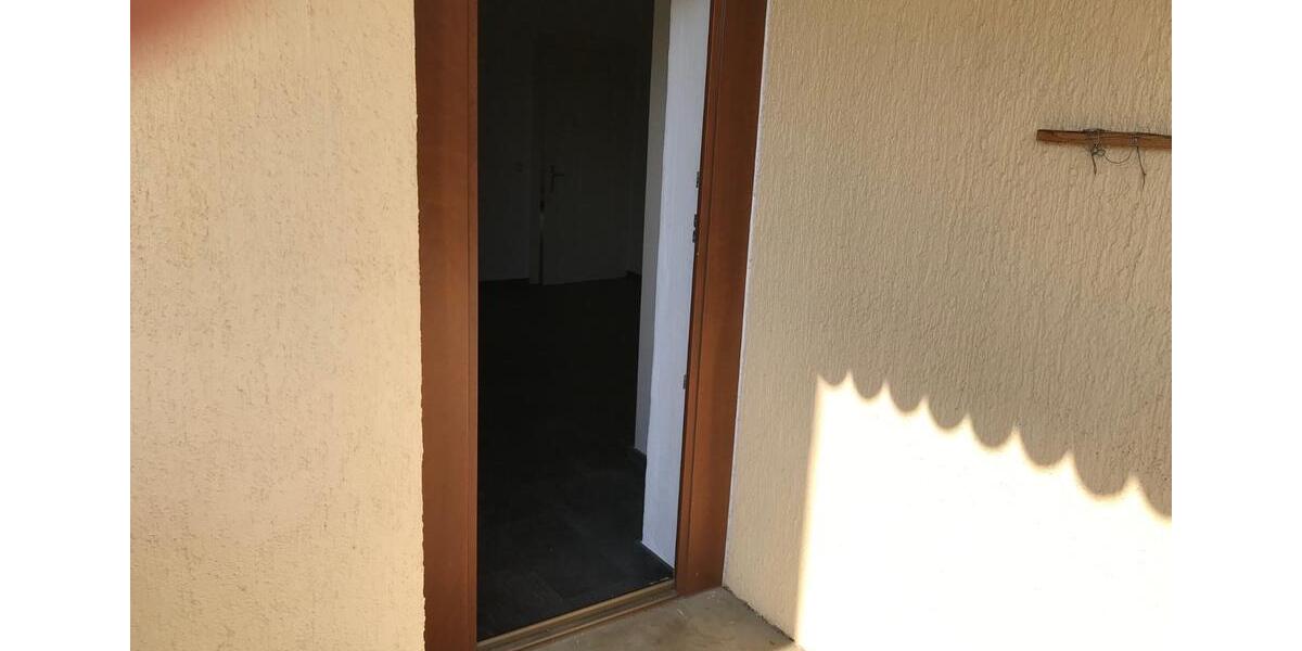 Werdau-West, Villa mit Stil, wenn es etwas ganz Besonderes sein soll, Doppelgarage 4 zimmer