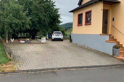 Haus Osann-Monzel Monzel - 5 Zimmer, 160 m&sup2;, 1.000&euro; | Angebot:26096213