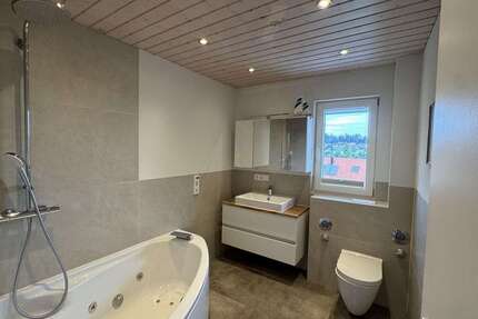 Haus zum Mieten in Freudenstadt 1.870 € 170 m² 8 zimmer