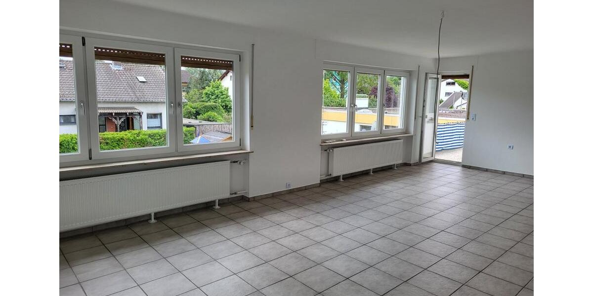 Etagenwohnung Groß-Zimmern Zimmern - 4 Zimmer, 110 m&sup2;, 1.100&euro; | Angebot:24741911