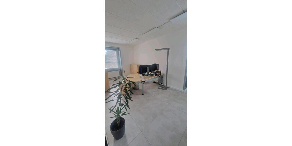 Gewerbeobjekt Mönchengladbach Süd - 3.290&euro; | Angebot:26182481