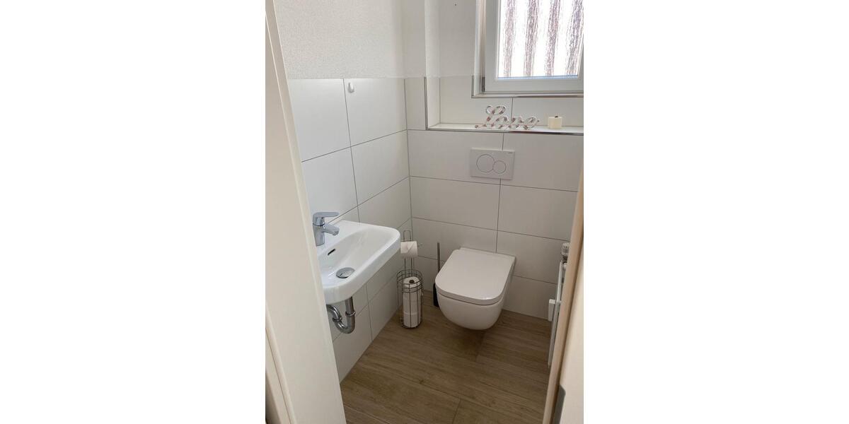 Wohnen auf Zeit Stuttgart Zuffenhausen - 3 Zimmer, 40 m&sup2;, 670&euro; | Angebot:25549565