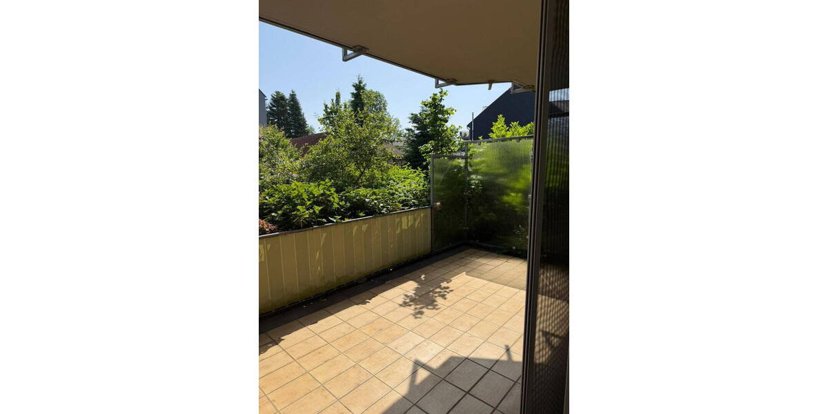 Etagenwohnung aachen Brand - 2 Zimmer, 98 m&sup2;, 1.150&euro; | Angebot:26847407