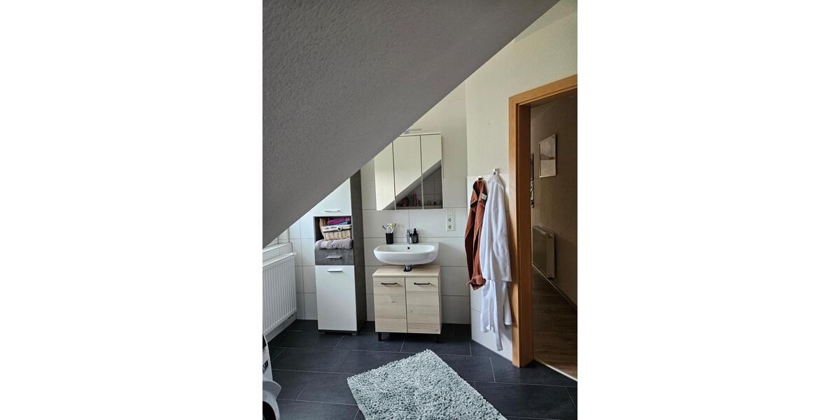 Dachgeschoßwohnung Bad Zwischenahn - 2 Zimmer, 77 m&sup2;, 1.020&euro; | Angebot:26387248