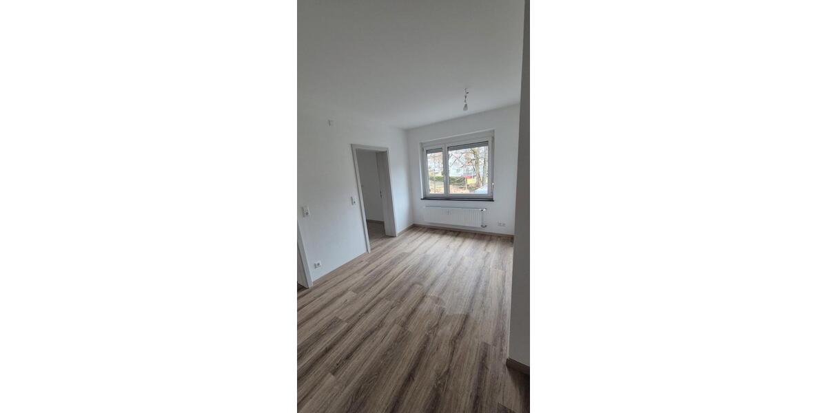 Erdgeschoßwohnung Titisee-Neustadt Neustadt - 3.5 Zimmer, 90 m&sup2;, 1.000&euro; | Angebot:26480196