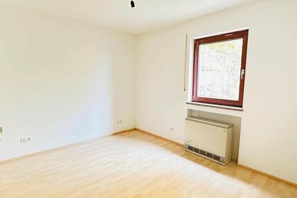 Top gelegene 2-Zimmer Wohnung m. Blick auf Donau & TG Stellplatz zimmer