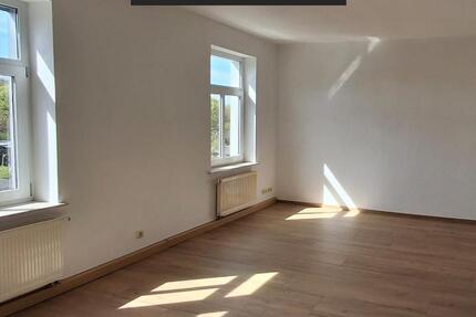 Wohnung Gera Alt-Taubenpreskeln - 3 Zimmer, 91 m&sup2;, 540&euro; | Angebot:26632733