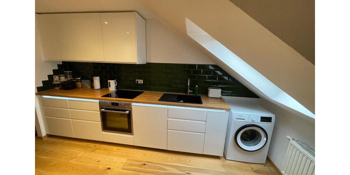 Dachgeschoßwohnung Chemnitz Kapellenberg - 2 Zimmer, 61 m&sup2;, 490&euro; | Angebot:26700045