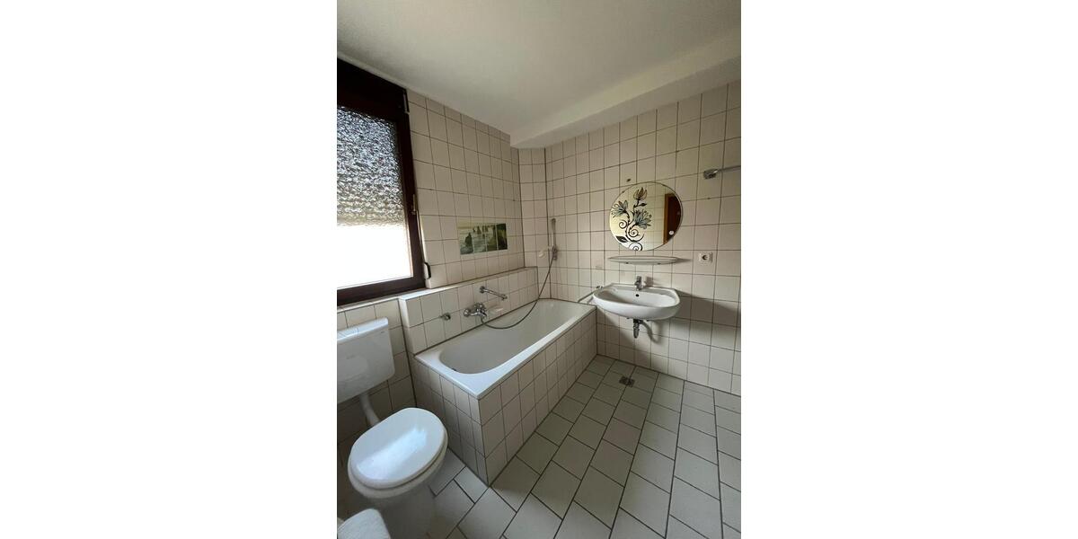 Etagenwohnung Bad Kreuznach - 3 Zimmer, 70 m&sup2;, 990&euro; | Angebot:26181034