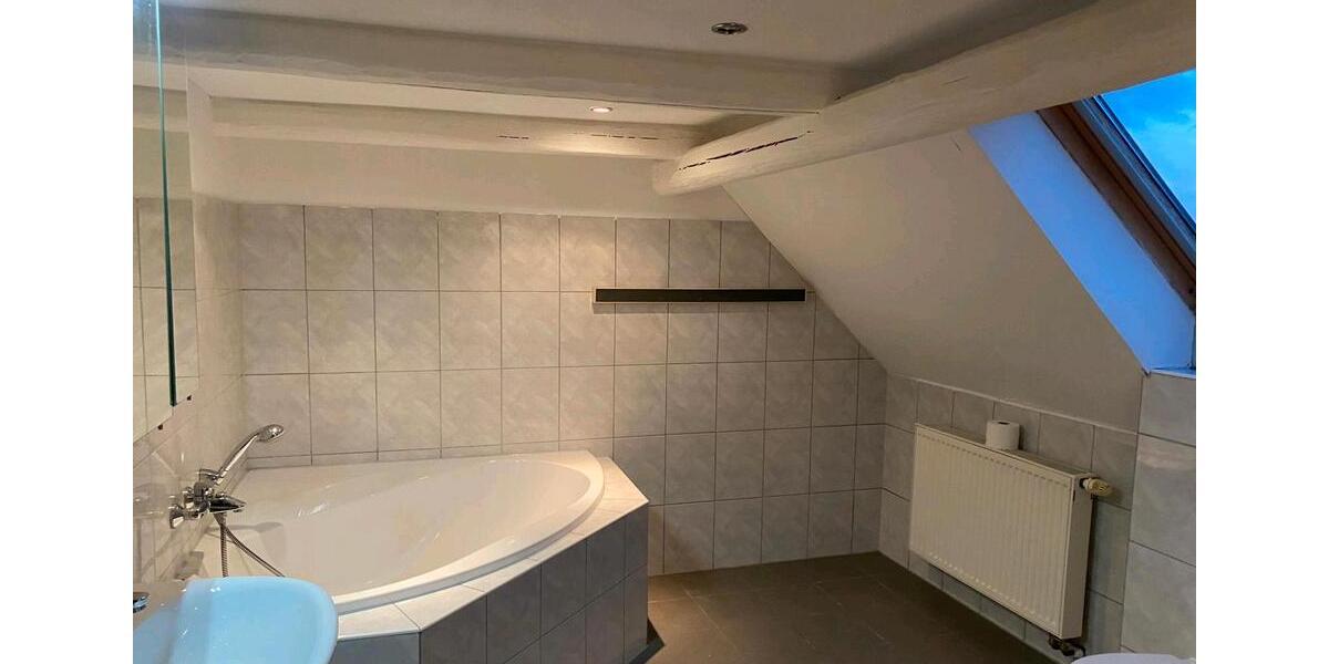 Dachgeschoßwohnung Bad Grund (Harz) - 2 Zimmer, 80 m&sup2;, 550&euro; | Angebot:24257570