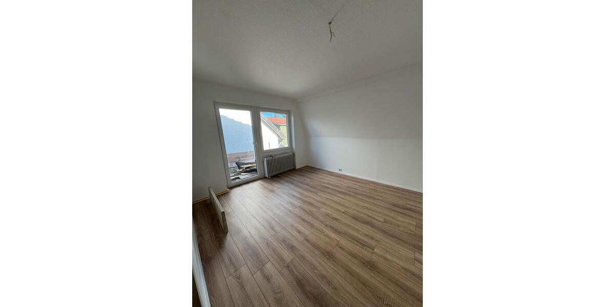 Einfamilienhaus Lamstedt - 6 Zimmer, 210 m&sup2;, 2.100&euro; | Angebot:26690437