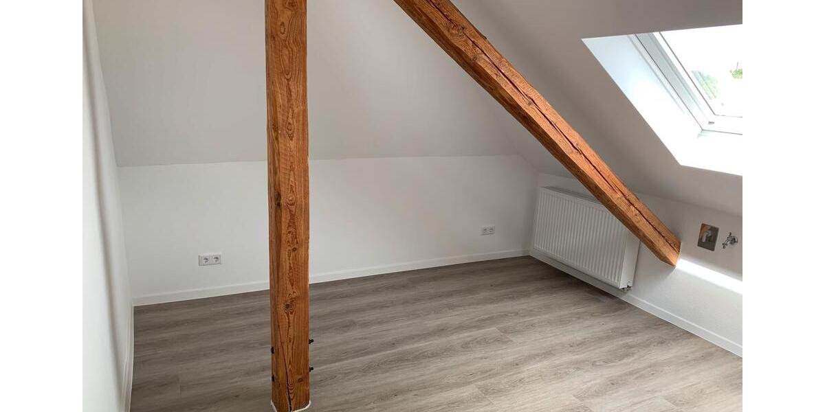 Dachgeschoßwohnung Bad Laer - 3.5 Zimmer, 80 m&sup2;, 620&euro; | Angebot:25392866