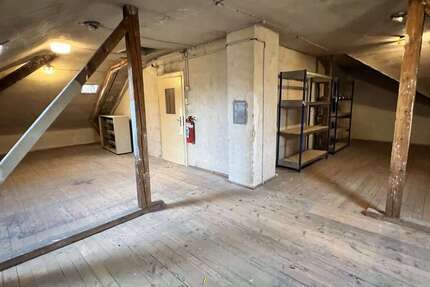 Halle in Mannheim 235,29 € 70 m²