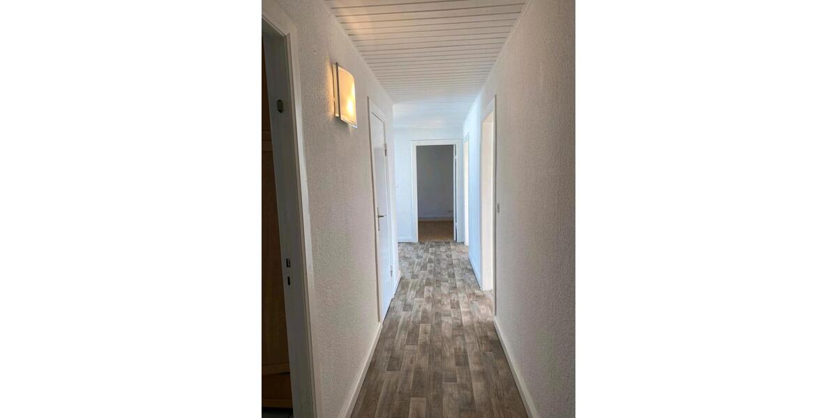 Etagenwohnung Lübeck Sankt Lorenz Nord - 3 Zimmer, 68 m&sup2;, 620&euro; | Angebot:26400090
